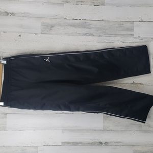 Nike black basketball warmup pants Youth Large (age 12-13)